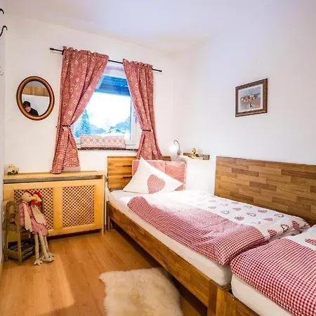 Haus Barrett By Monicare ゼーフェルト・イン・チロル